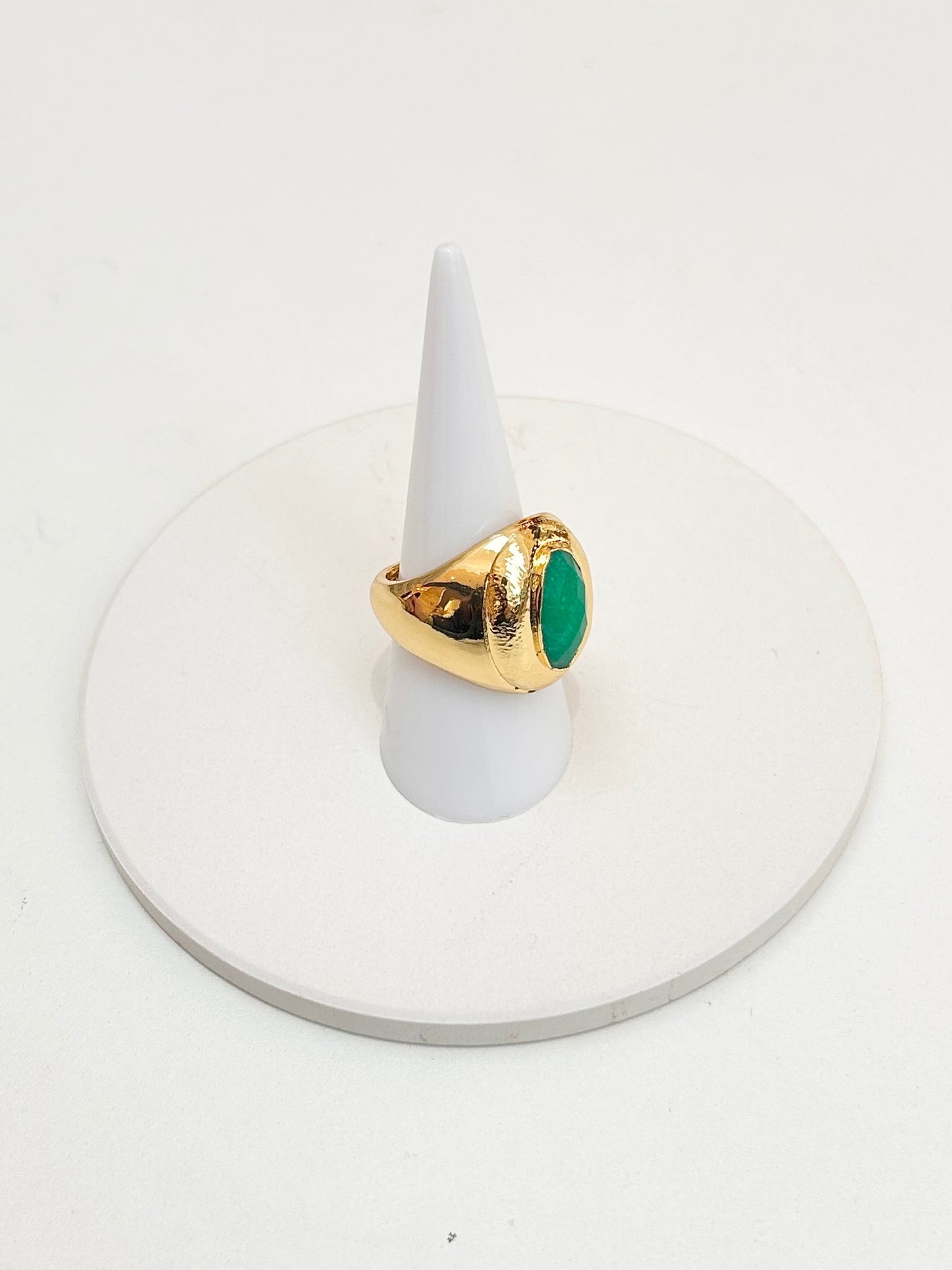 
                  
                    Green Jade Oval Adjustable Ring
                  
                