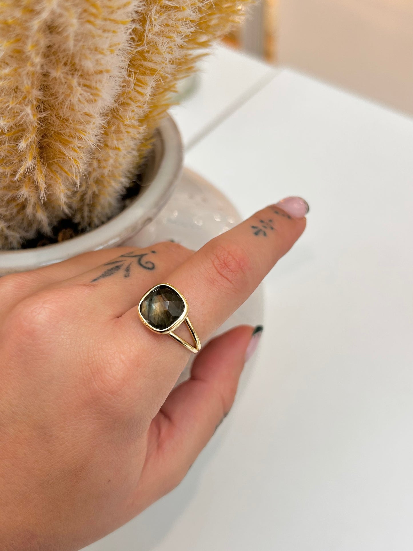 
                  
                    Labradorite Squared Adjustable Ringg
                  
                