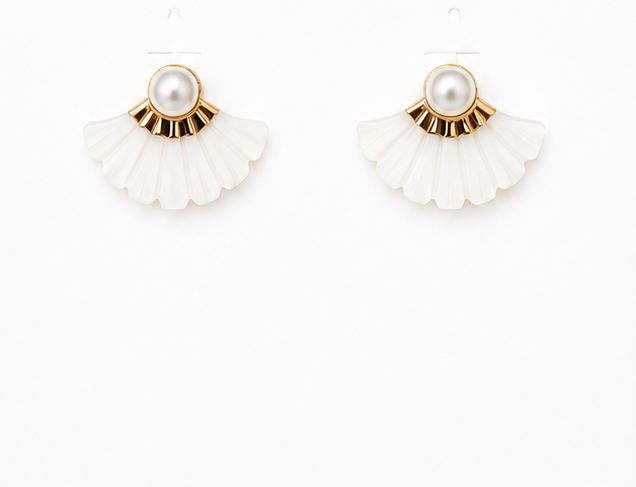 
                  
                    Maris Freshwater Pearl Gold Stud Earrings – Genuine Freshwater Pearl Earrings
                  
                