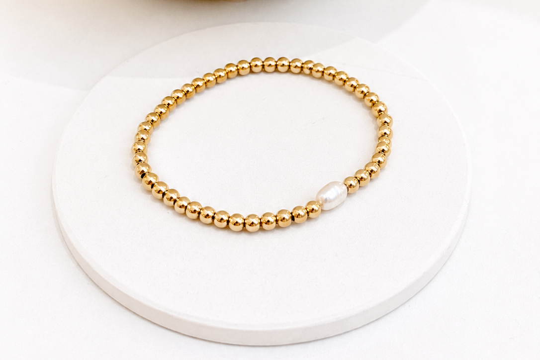 
                  
                    Gold Bead Freshwater Pearl Bracelet
                  
                