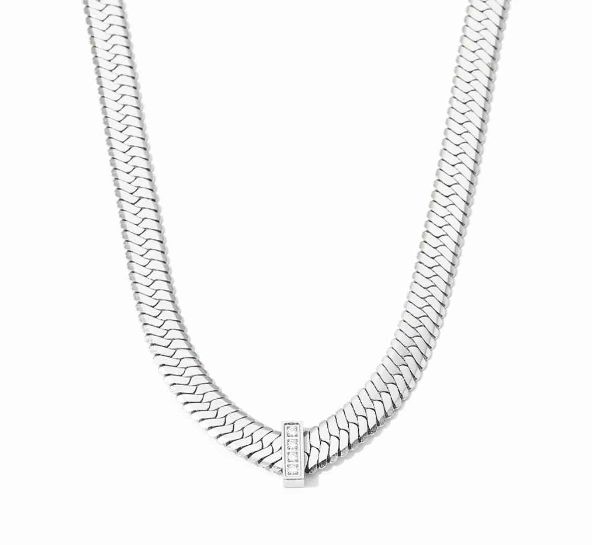 
                  
                    Nova Silver Cuban Chain Necklace – Waterproof Stainless Steel & Cubic Zirconia
                  
                