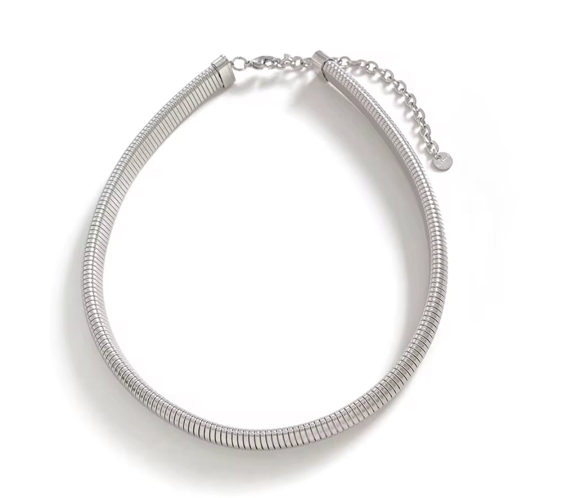 
                  
                    Soleil Silver Snake Chain Necklace – Waterproof Stainless Steel
                  
                