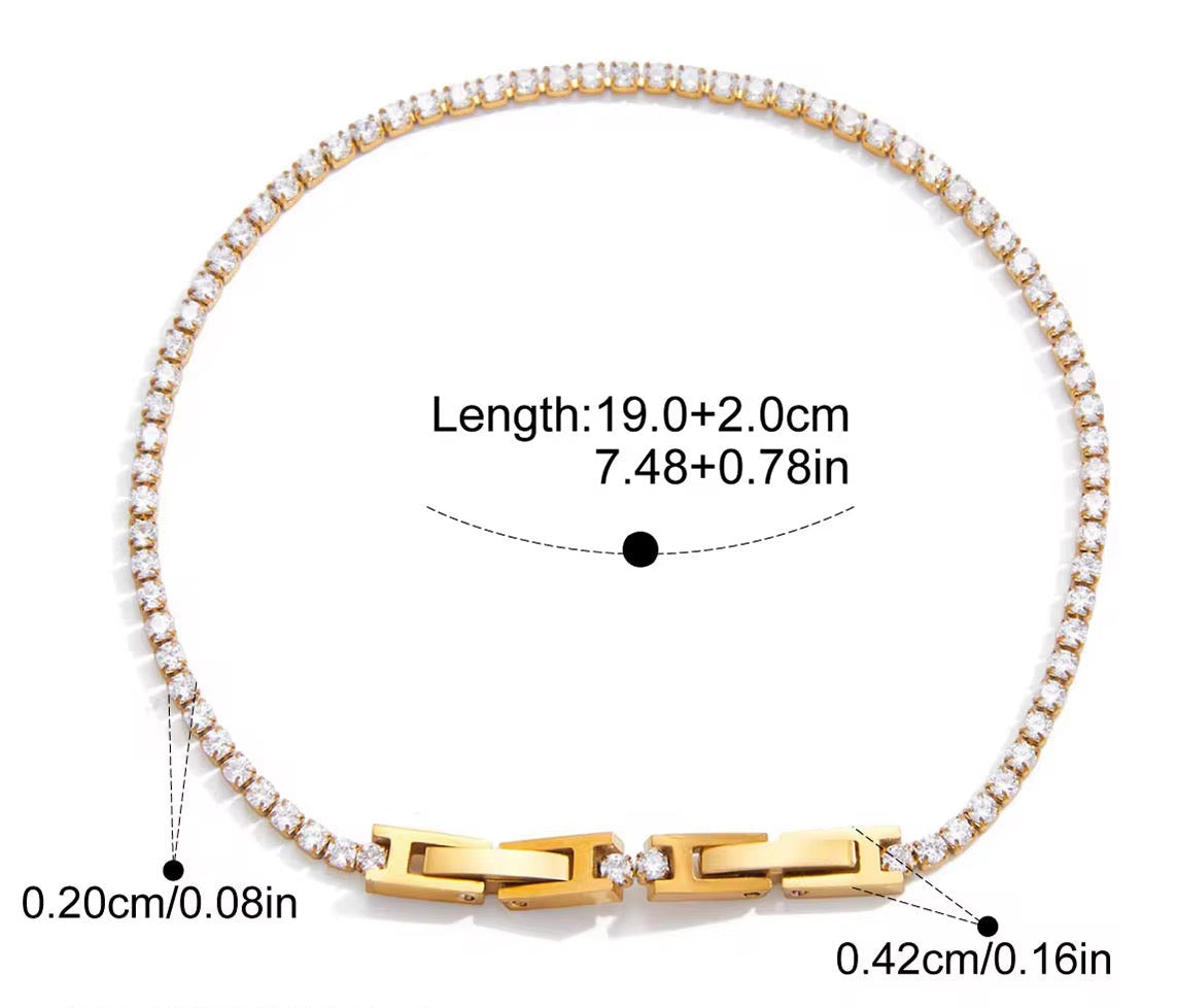 
                  
                    Close-up of the Lumière Gold Crystal Tennis Bracelet
                  
                