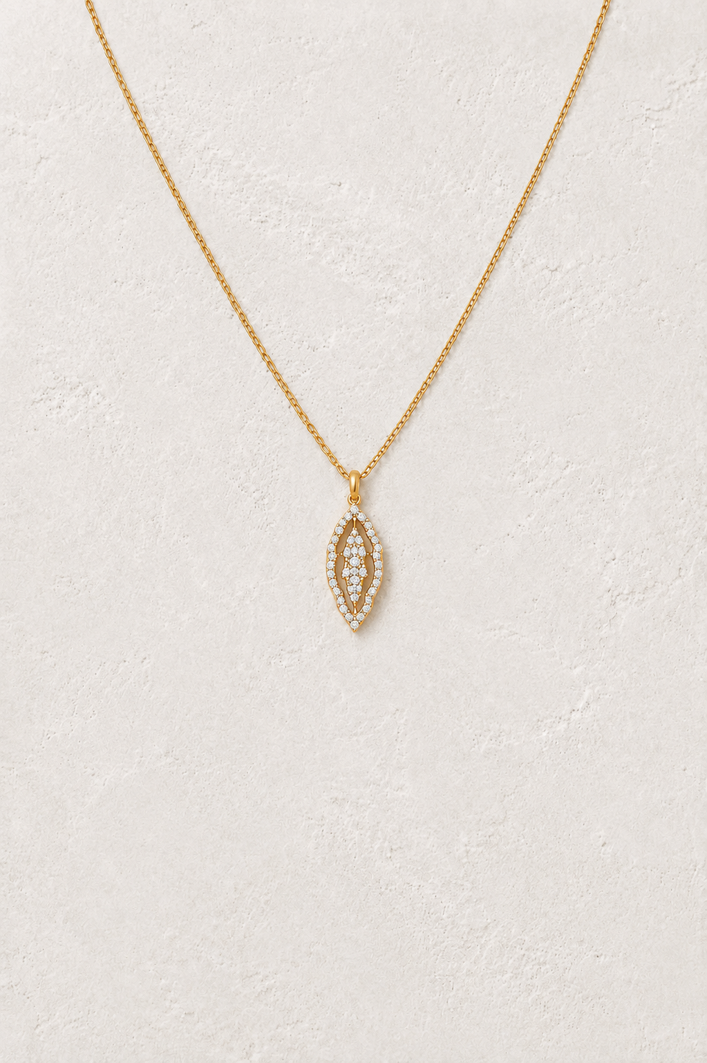 
                  
                    Solene Crystal Leaf Necklace – Dainty Gold Pendant Necklace
                  
                