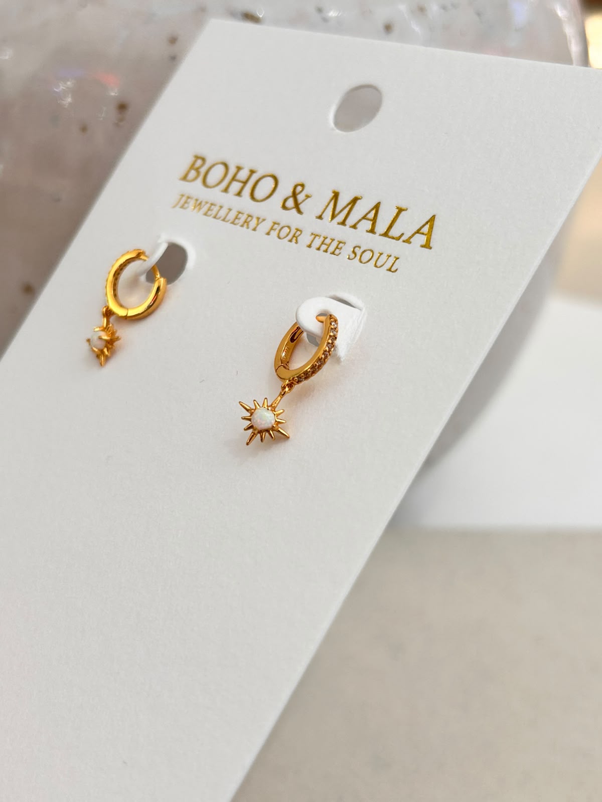 
                  
                    Celestial Star Hoop Earrings – 18K Gold Plated Sterling Silver
                  
                
