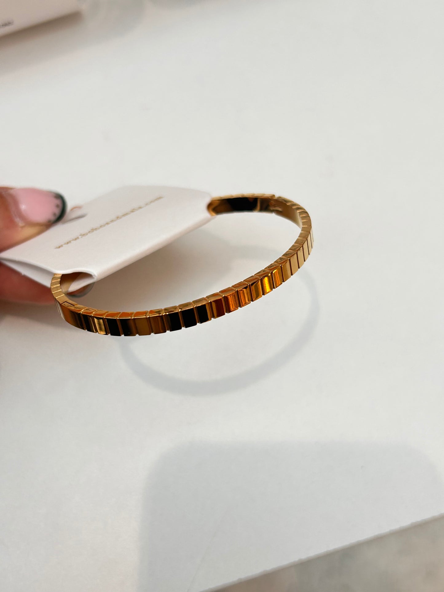 
                  
                    Brisa Max Gold Ribbed Bangle – Boho & Mala jewellery
                  
                
