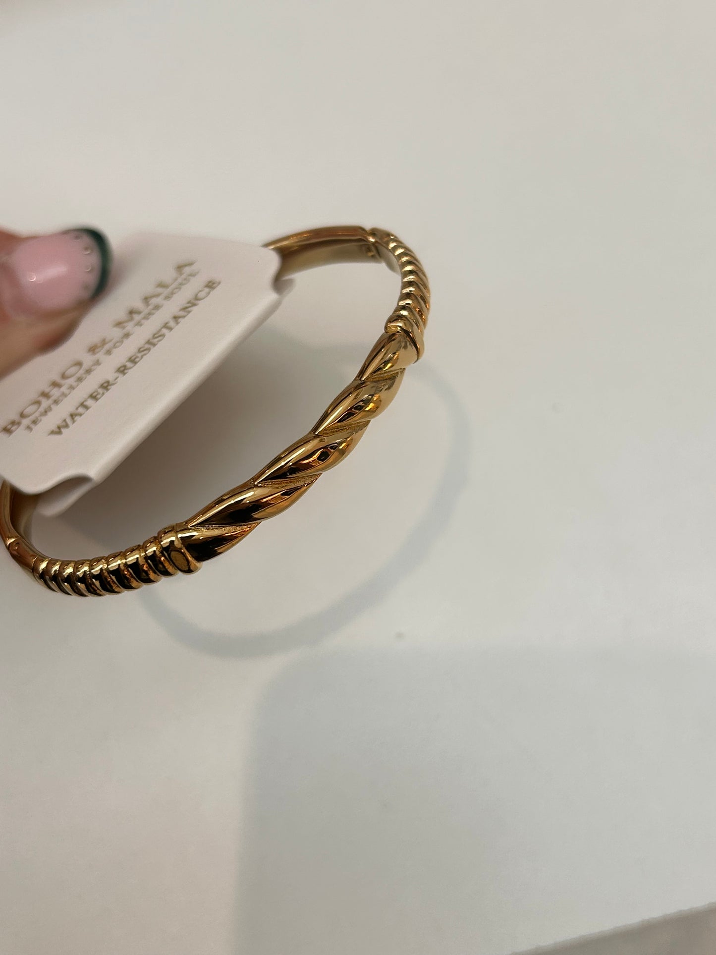 
                  
                    Alessia Gold Diagonal Ribbed Bangle – Boho & Mala jewellery
                  
                