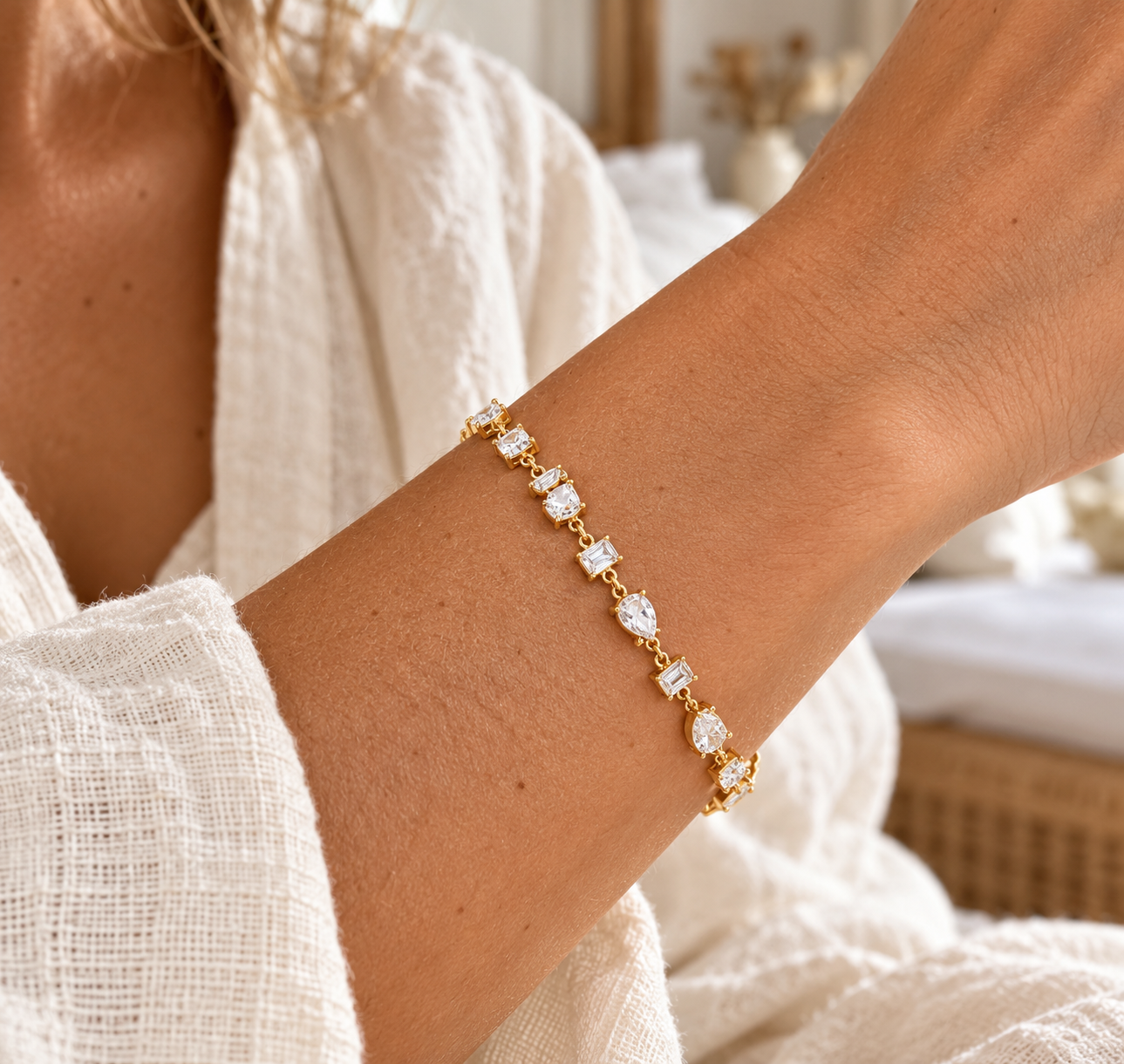 
                  
                    Clear Mixed-Cut Crystal Bracelet – Gold
                  
                