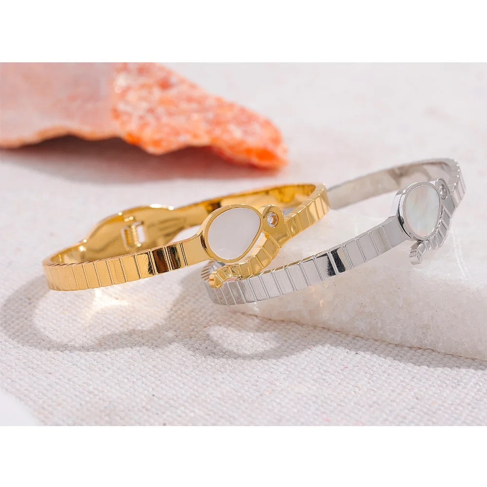 
                  
                    Boho & Mala Gold Cuff Bracelet – Boho & Mala jewellery
                  
                